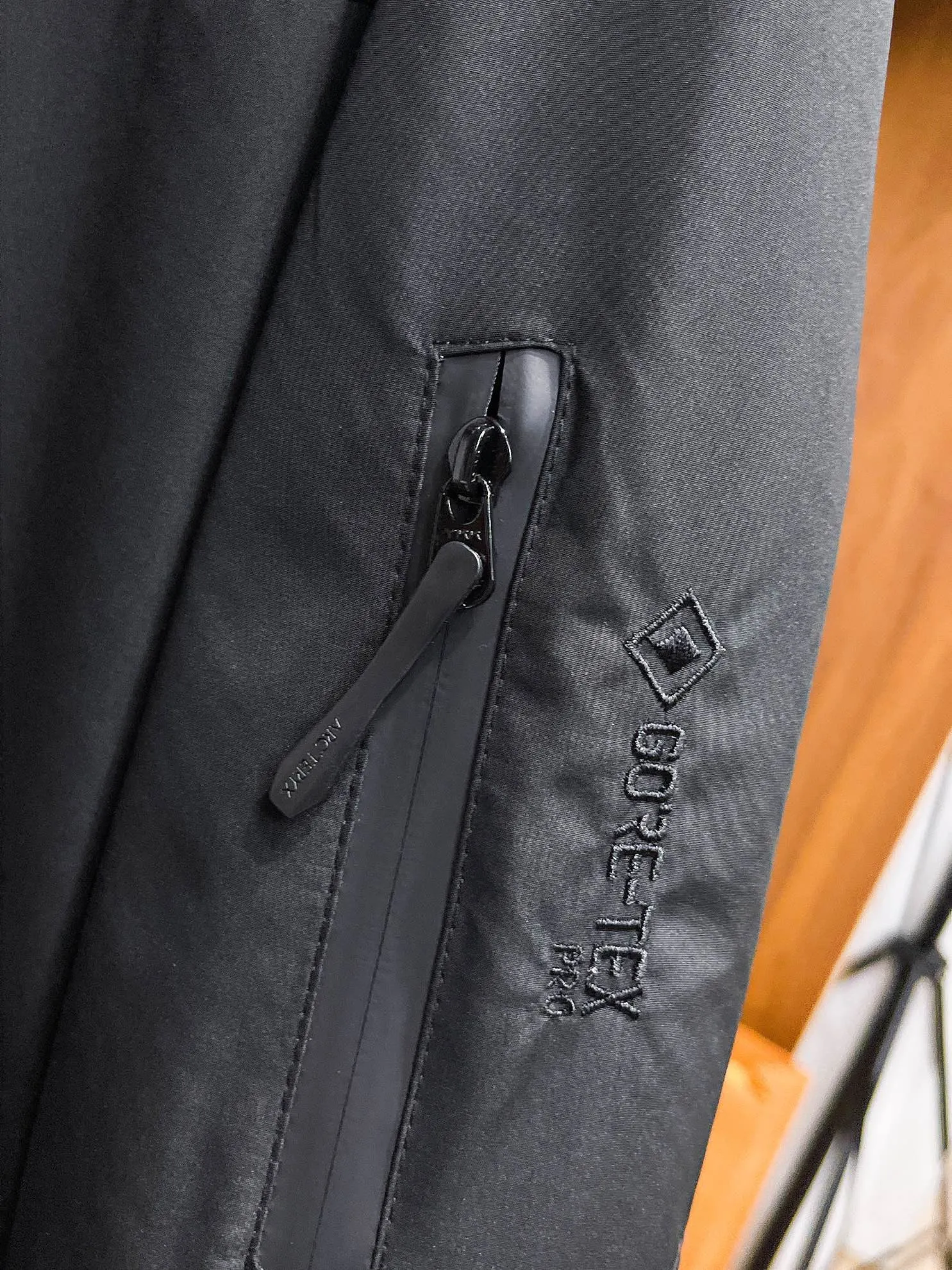 Same Style， ， 2026 New Arrival ，Original Premium Breathable ， ， ， Quality。 ， Sizes：M～3XL，